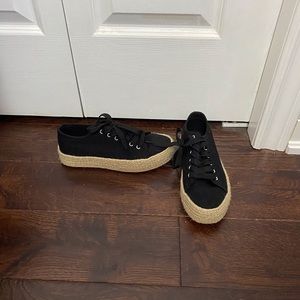 NWOT canvas espadrilles shoe